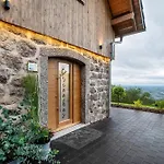 Domek alpejski Waldlux Luxus-chalet Brennhus *