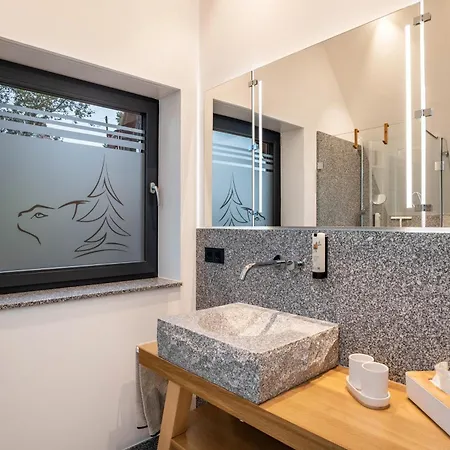 Waldlux Luxus-chalet Brennhus * Kappelrodeck